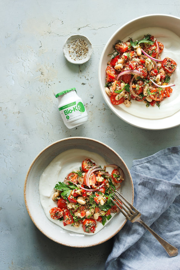 CREAMY TOMATO, BELL PEPPER & WHITE BEAN POWER SALAD